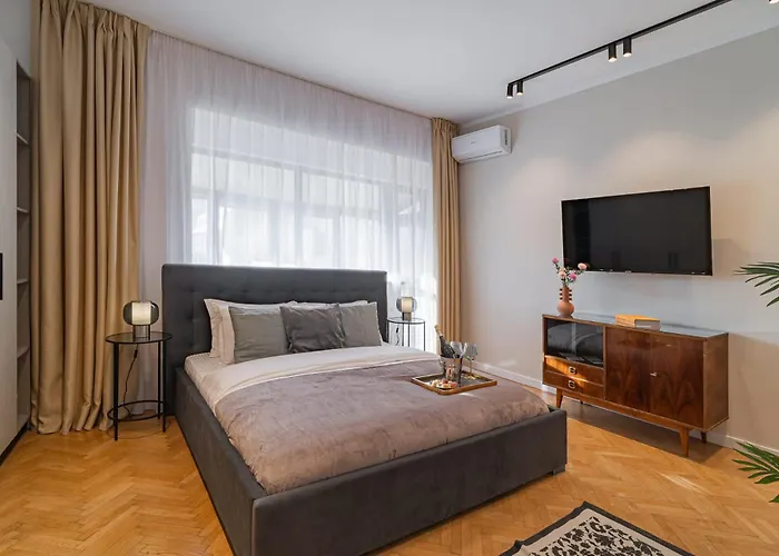 Modern 3br Lofts - Contemporary Design By Calea Victoriei