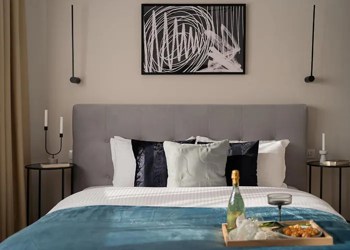 Modern 3br Lofts - Contemporary Design By Calea Victoriei * Бухарест