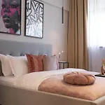 Modern 3br Lofts - Contemporary Design By Calea Victoriei بوخارست
