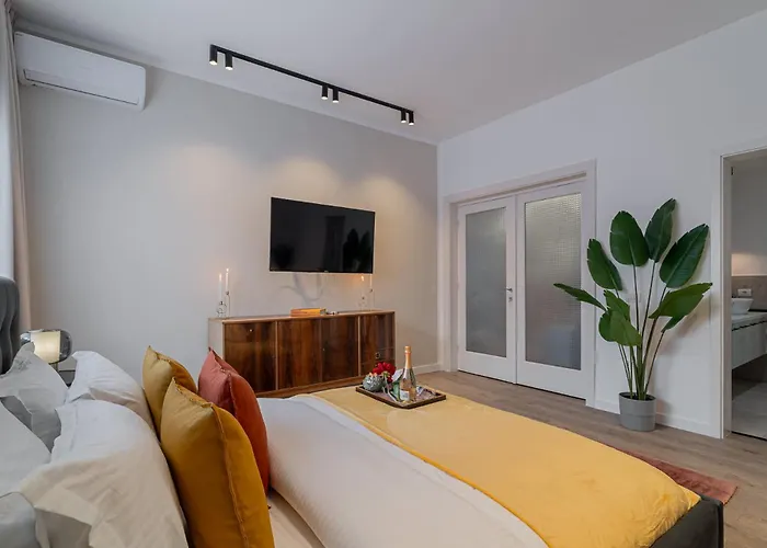 Modern 3br Lofts - Contemporary Design By Calea Victoriei * Bukarest