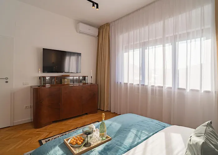 Modern 3br Lofts - Contemporary Design By Calea Victoriei Apartment